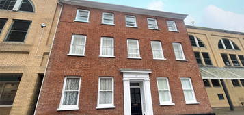 2 bed flat to rent