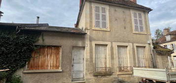 Vente maison 8 pièces 215 m²