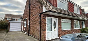 3 bedroom semi-detached house