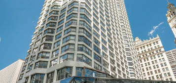 405 N Wabash Ave #2207, Chicago, IL 60611