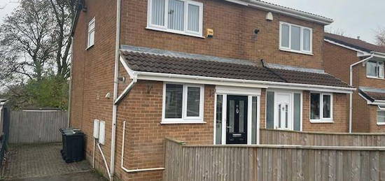 2 bedroom semi-detached house