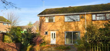 4 bedroom semi-detached house