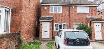 3 bedroom semi-detached house