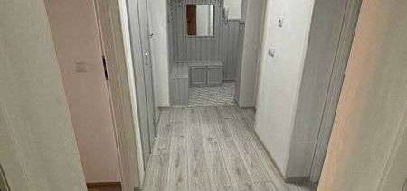 Apartament 2 camere, decomandat, reinnoit, Simeria