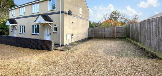 3 bedroom semi-detached house