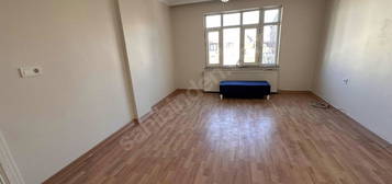 Mas Gayrimenkulden Metroya Yakın Kiralık 110 M2 Net Daire