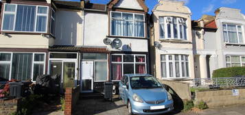 3 bed terraced house for sale