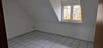 Wohnung Dachgeschoss 4 Zimmer vermieten