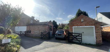 Cottage to rent in Sheppards Row, Southwell NG25