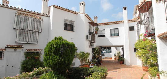 Casa o chalet en venta en Calle Berlioz, La Colina