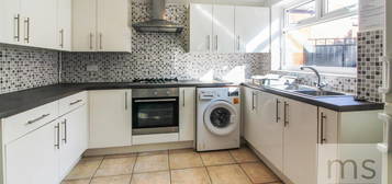 Semi-detached house to rent in Derby Road, Nottingham NG7