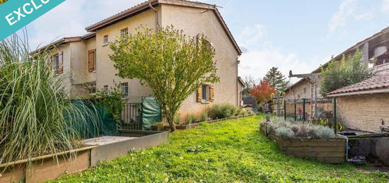 Maison trois chambres un bureau