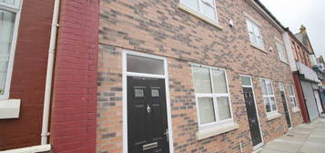 4 bedroom terraced house