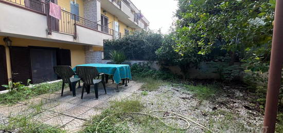 Villetta con giardino - recente costruzione