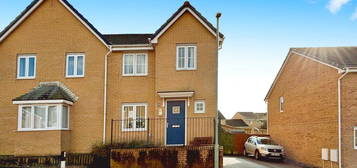 3 bedroom semi-detached house for sale