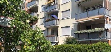 2-Raum-Wohnung in Böhlitz-Ehrenberg: Balkon,TG-Stellplatz, Aufzug