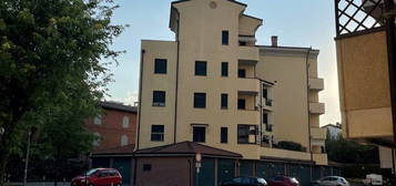 Attico buono stato, 121 m², Cappuccini, Montericco, Imola