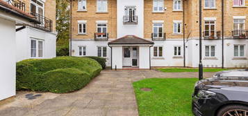 1 bedroom ground floor flat for sale