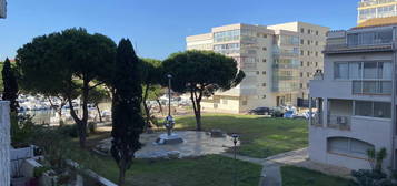 Deux-pièces à Canet Plage. Quartier du Port.