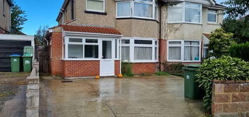 Detached house to rent in Kitchener Road, Highfield, Southampton SO17