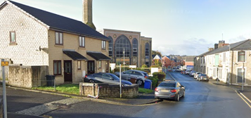 2 bedroom terraced house