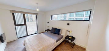 2 bed flat for sale