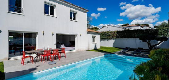 Vente villa 5 pièces 125 m²