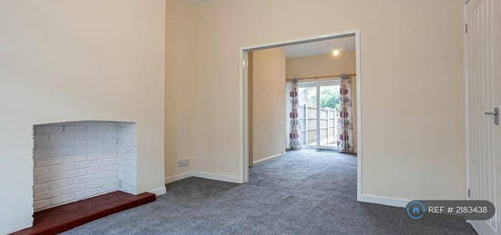 3 bedroom terraced house