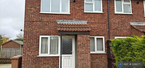 1 bedroom semi-detached house