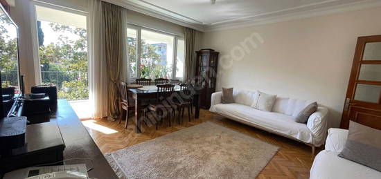 GÜNEY CEPHE 3 0DA SALON ARA KAT YEŞİLLİKLER İÇİNDE DAİRE