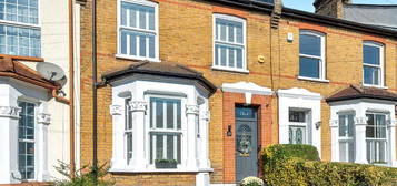 4 bed terraced house for sale