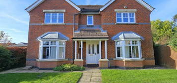 4 bedroom detached house