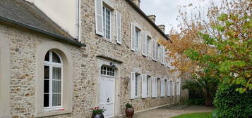 Très belle maison de famille avec grand parc de 5000m2: 5ha en plus.