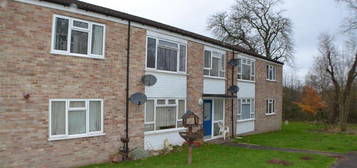 Flat to rent in Strokins Road, Kingsclere RG20