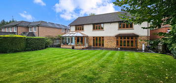 5 bed detached house for sale