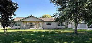 11150 N Polyanna Pike, Cromwell, IN 46732