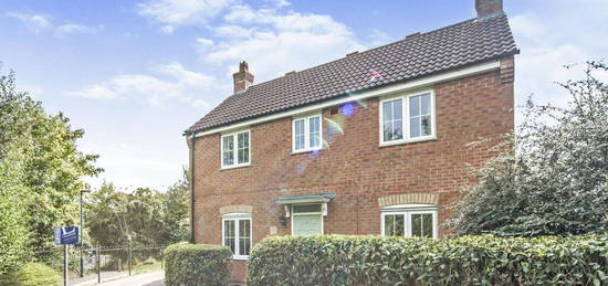 3 bedroom detached house