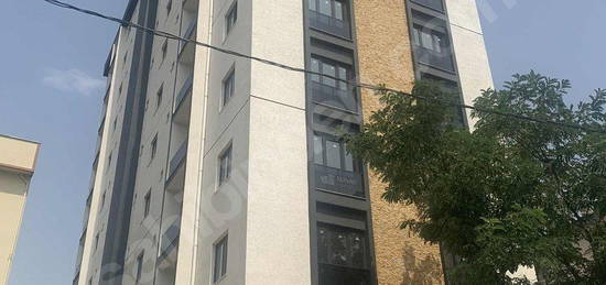 TUZLA İÇMELER MAHALLESİNDE 2+1 SATILIK LÜKS DAİRE