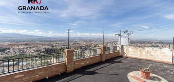 Casa en calle Nuevo del Cementerio, San Matías - Realejo, Granada