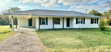 2709 Countrywood Rd, Tupelo, MS 38826