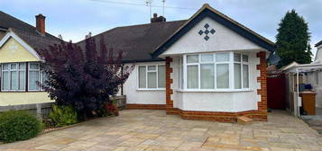 2 bedroom semi-detached bungalow for sale