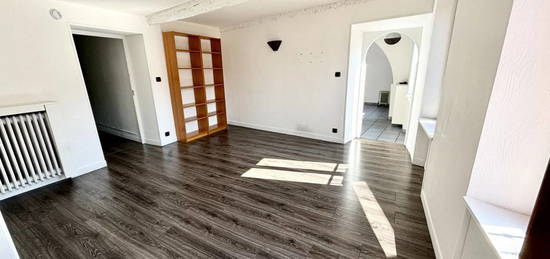 Appartement  à vendre, 4 pièces, 2 chambres, 103 m²