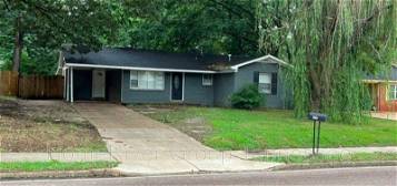1395 Main St, Southaven, MS 38671