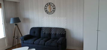 Appartement meublé  à louer, 4 pièces, 3 chambres, 86 m²