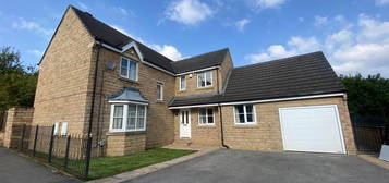 5 bedroom detached house to rent