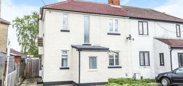 3 bedroom semi-detached house