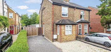 4 bedroom semi-detached house