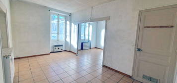 Appartement  à vendre, 3 pièces, 2 chambres, 70 m²