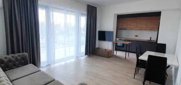 APARTAMENT DE 2 CAMERE, 48 MP UTILI, SISESTI