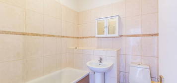 Flat to rent in Evering Road, Clapton, London E5